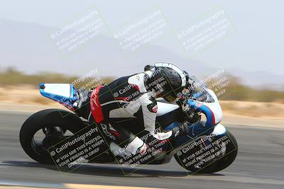 media/Apr-10-2022-SoCal Trackdays (Sun) [[f104b12566]]/Turn 3 Inside (1150am)/